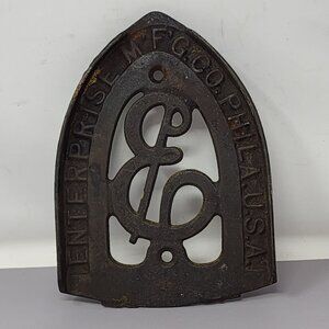 Vintage Enterprise‎ MFG Co. Phil USA Cast Iron Trivet